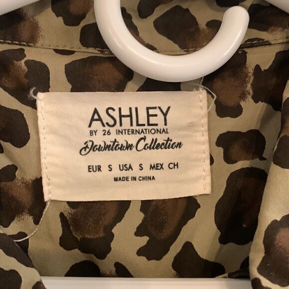 EUC Ashley by 26 international downtown collection leopard coat! Size S - Picture 2 of 4